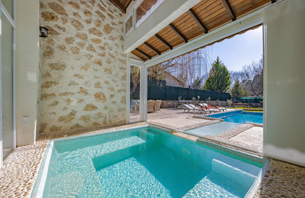 Wall Foam for Your Pool