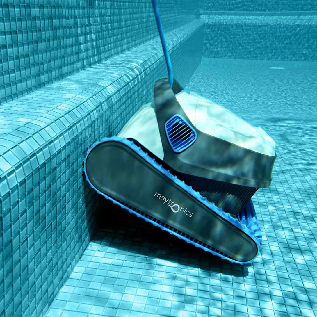 Dolphin S300 Swimming Pool Cleaner Vacuum with Wi-Fi and Caddy | 99996221-USWI