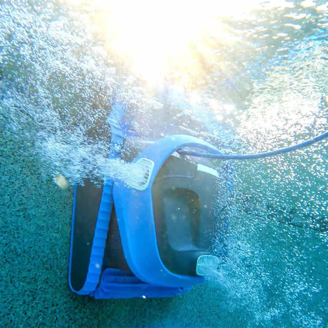 Dolphin S400 Robotic Swimming Pool Cleaner Vacuum with Wi-Fi | 99996261-US
