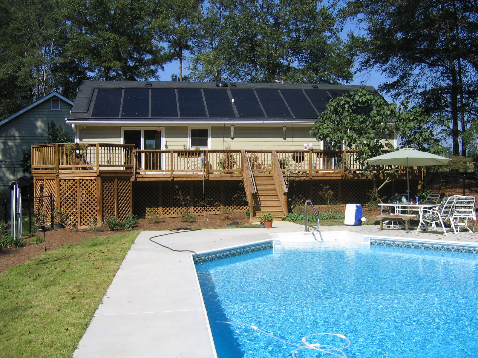 Aquasol Solar Pool Heating Panel 4' X 8' - 1.5" Headers  - 10 Panel Kit - 16 x 32 Rectangle Pools