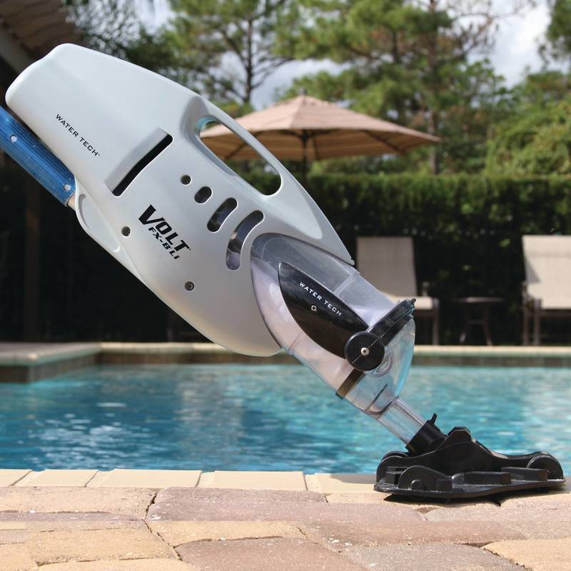 Water Tech Volt FX-8Li Pool Blaster Pool And Spa Rechargeable Vacuum | 34000KL