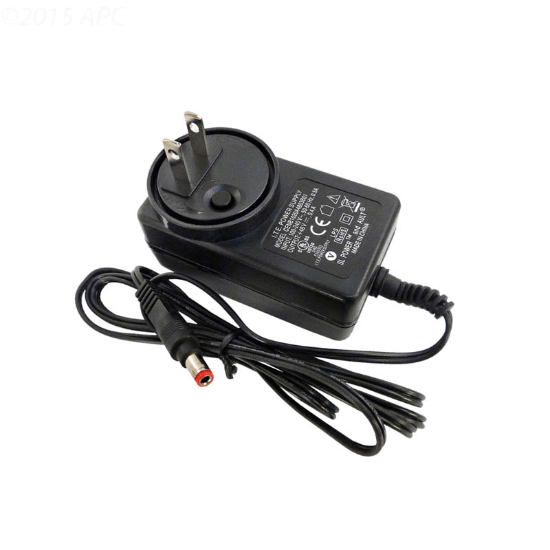SR Smith 100-1530 Lift-Operator Battery Charger